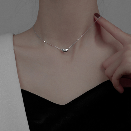 Titanium steel necklace, collarbone chain, internet celebrity, minimalist temperament