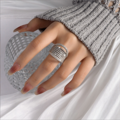 Multi-layer winding ring for women, micro-encrusted with zircon, fashionable, light luxury, high-end feeling, finger ring